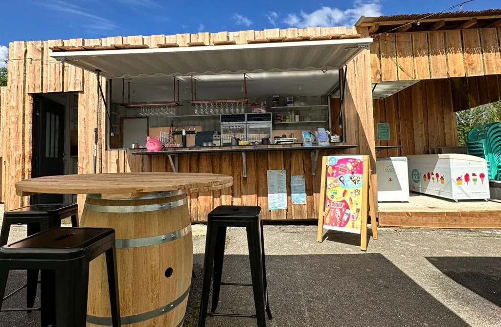 Photo de Aquapark Parisot 82 (Base nautique et Buvette)