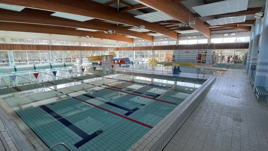 Photo de Aquapiriac - Horaires Du Bassin Sportif Schedule Différents Pour Les Autres Bassins