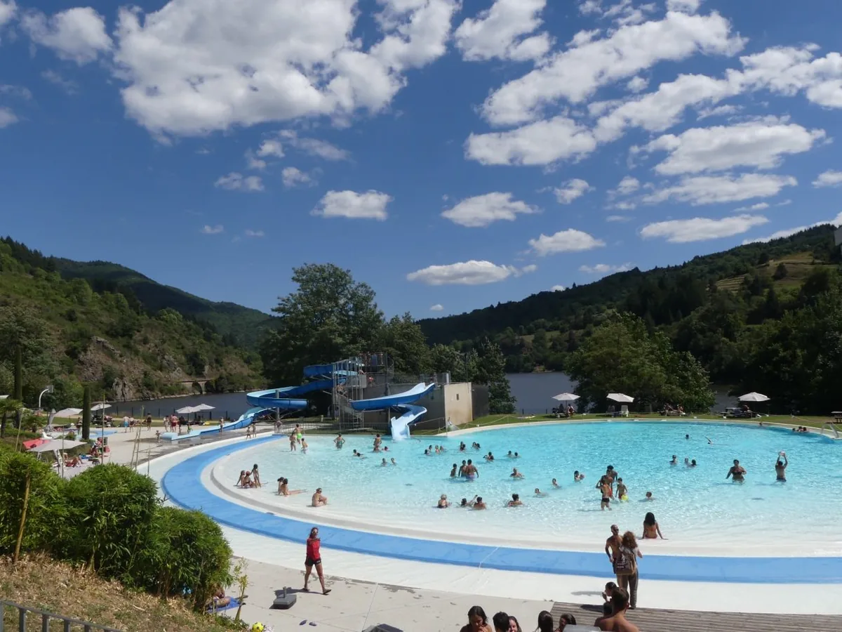 Photo de BASE AQUATIQUE EYRIUM