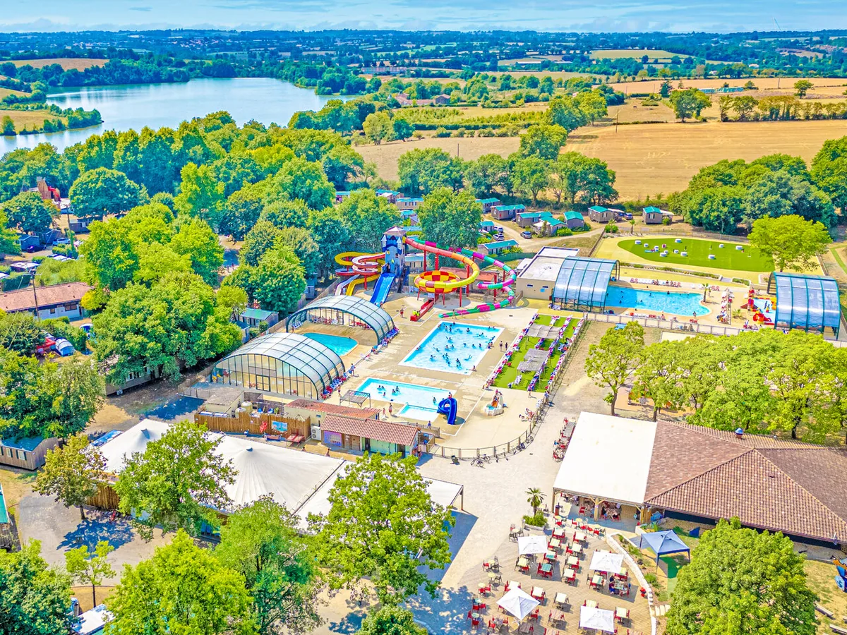 Photo de Camping Capfun - Lac de Ribou