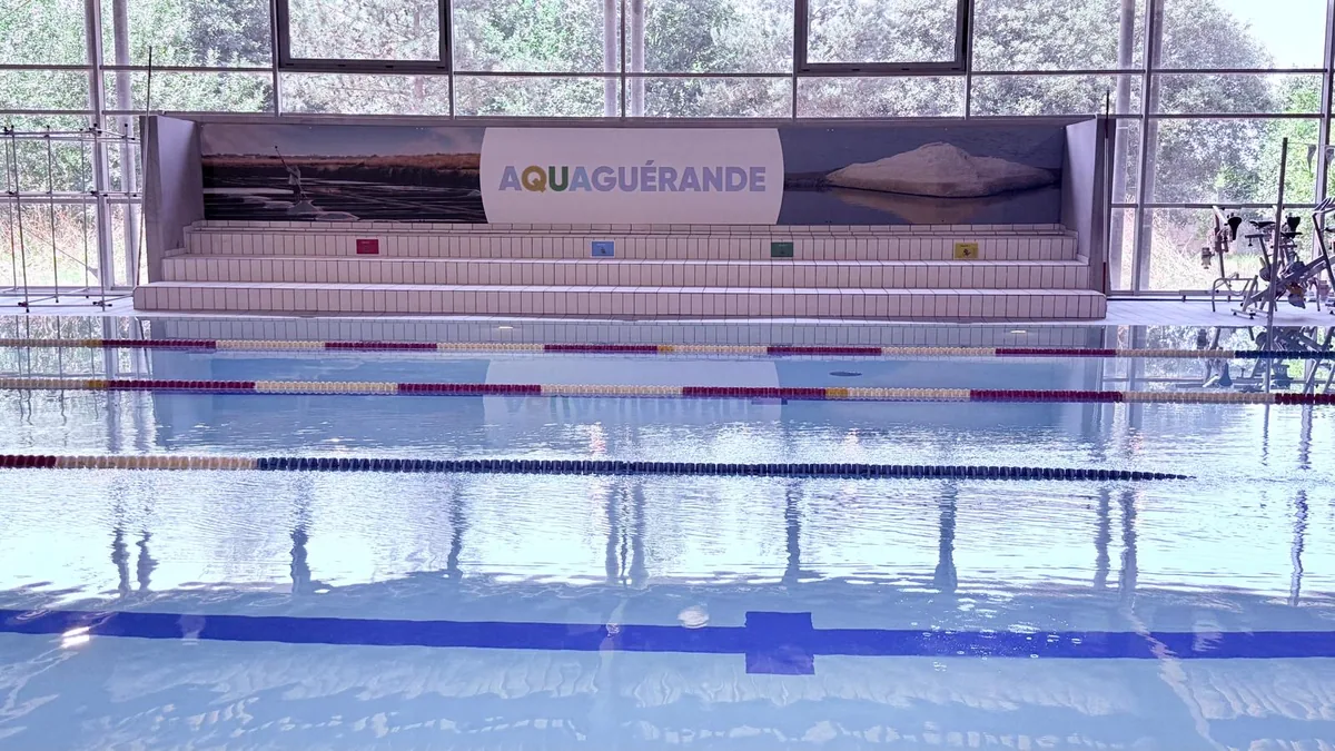 Photo de CENTRE AQUATIQUE JEAN-PIERRE DHONNEUR