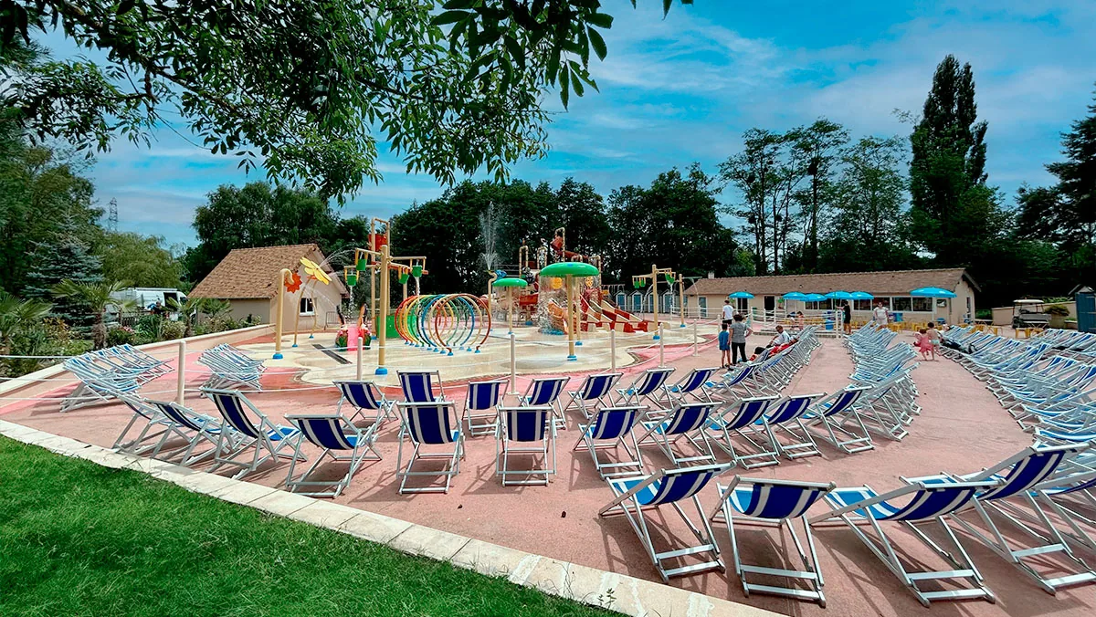 Nouvel espace aquatique de Papéa parc, parc d'attractions au Mans