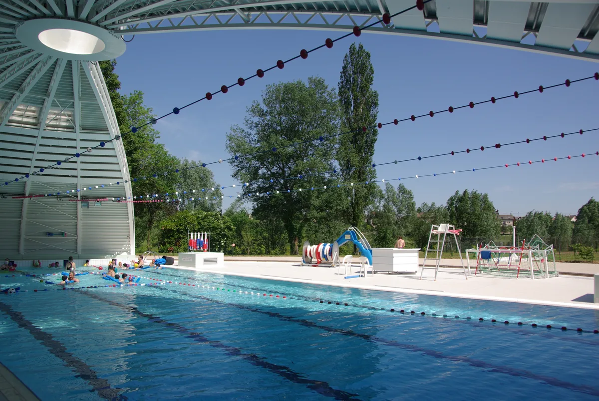 Photo de Piscine à Etrepagny
