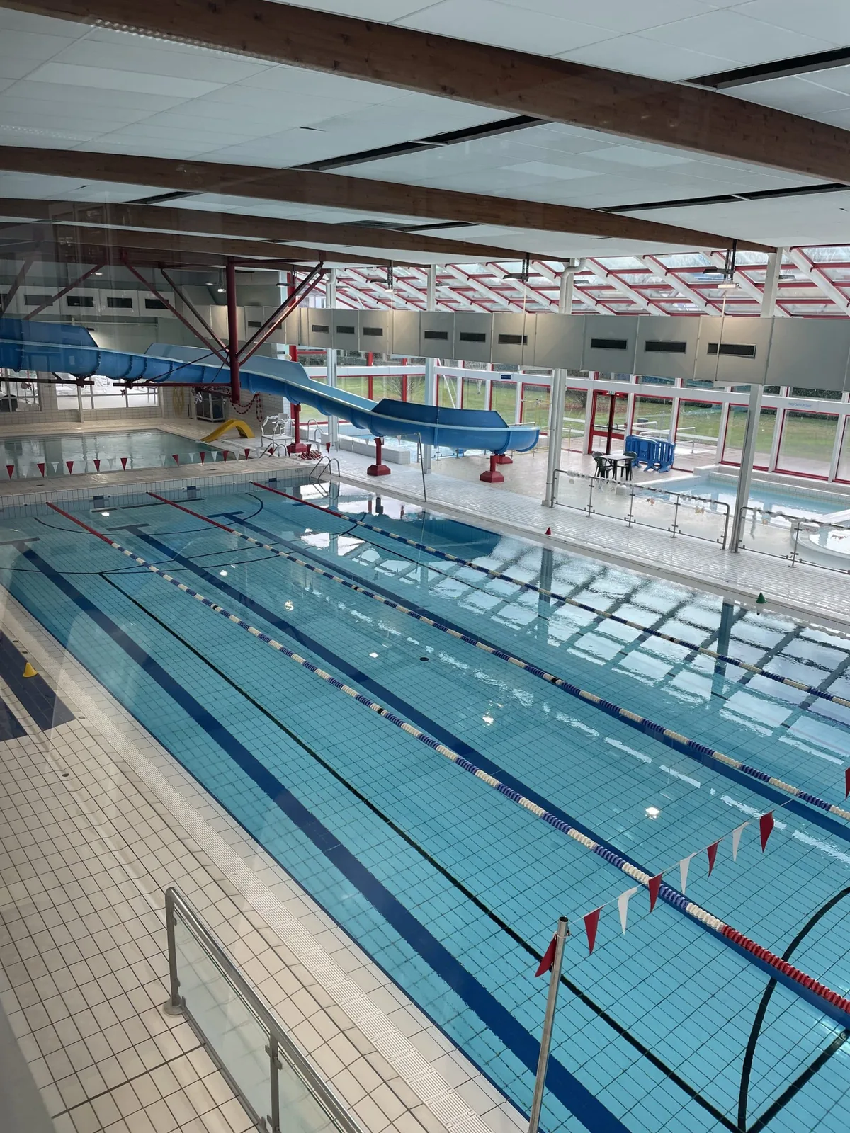 Photo de PISCINE COUVERTE INTERCOMMUNALE