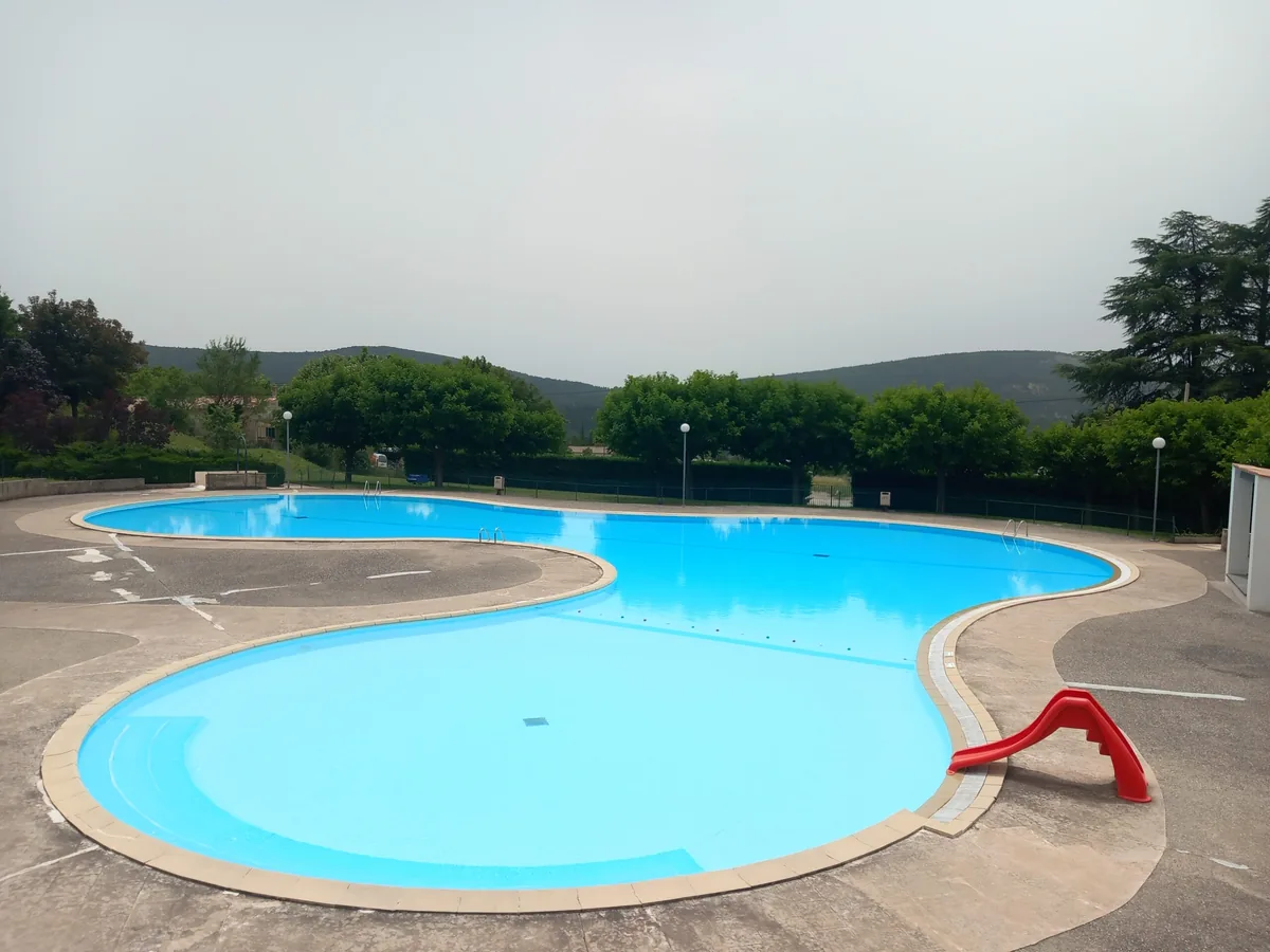 Photo de Piscine de Saint-Étienne-les-Orgues