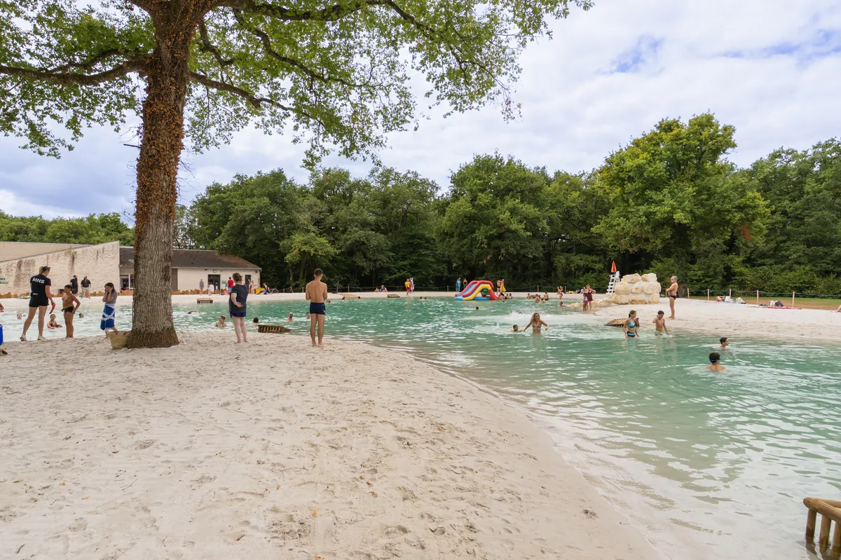 Photo de Piscine des Bois de Saint-Pierre à Smarves