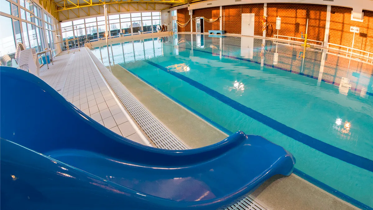 Photo de Piscine des Chirons