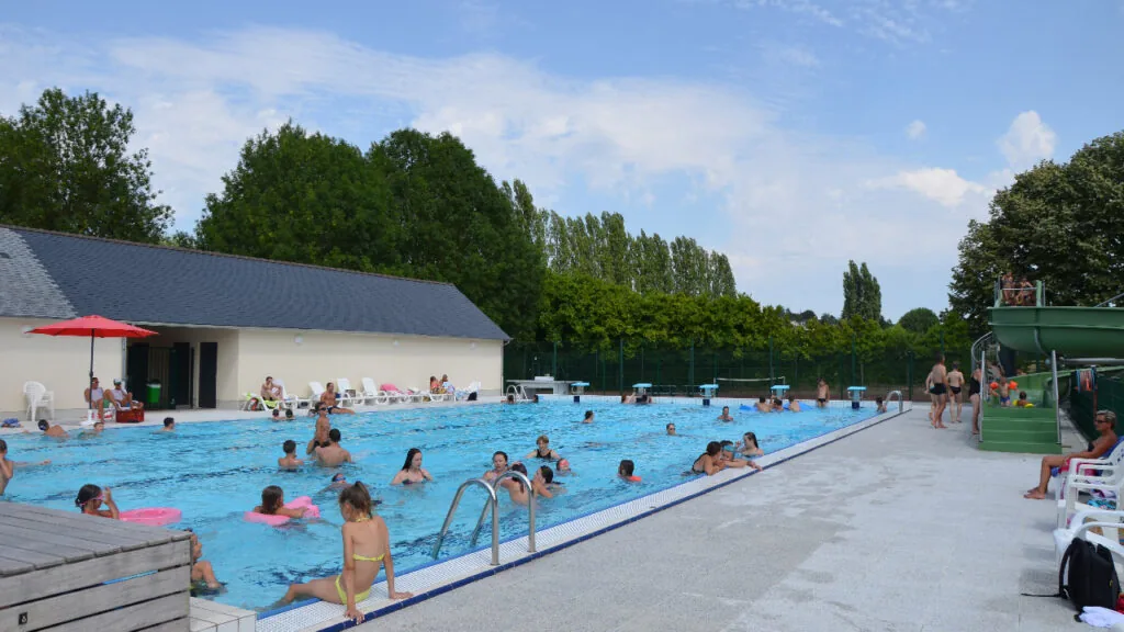 Photo de Piscine des Coëvrons à Bais
