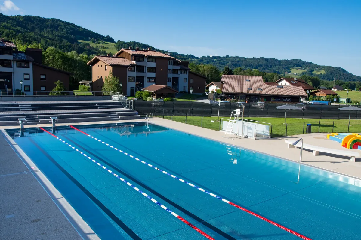 Photo de PISCINE INTERCOMMUNALE