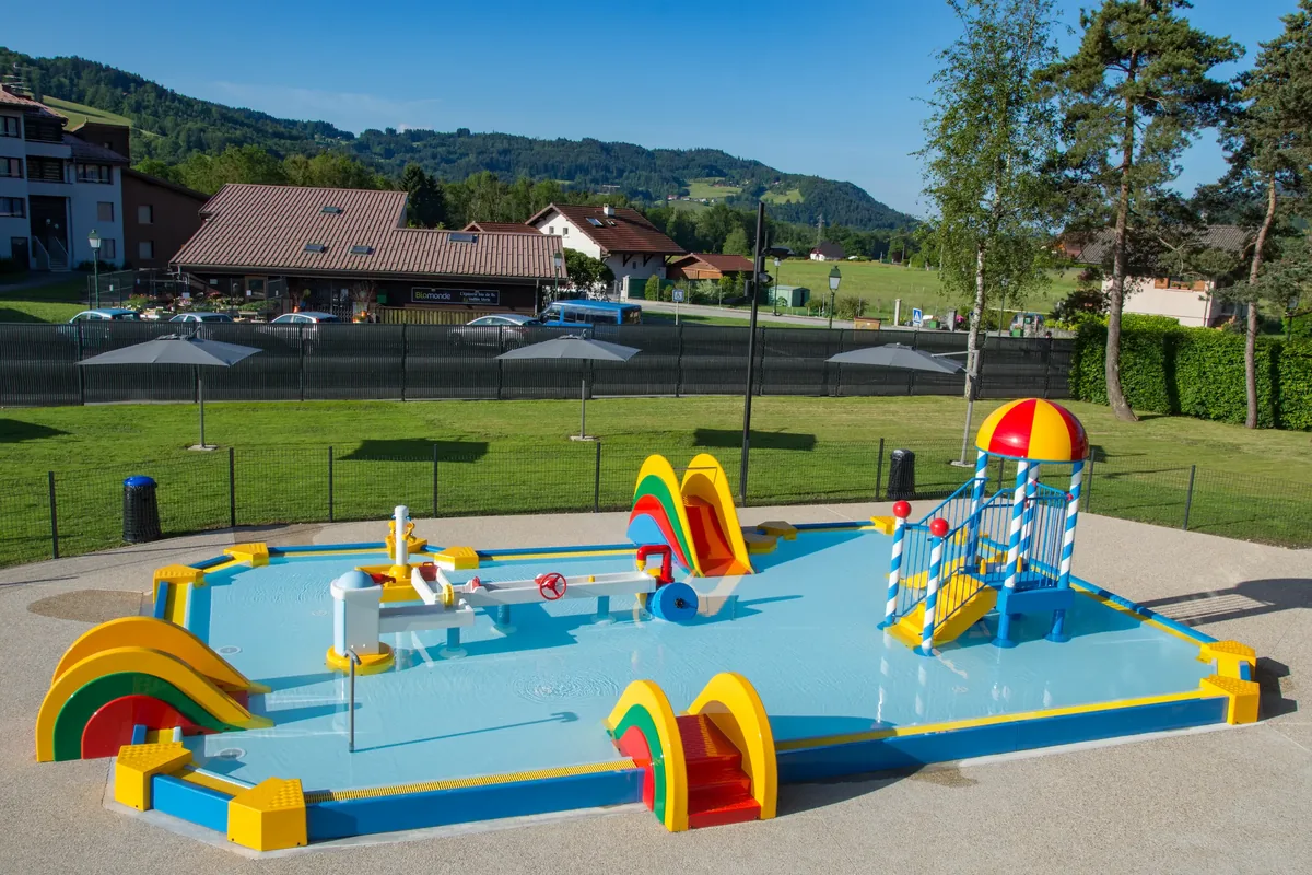 Photo de PISCINE INTERCOMMUNALE