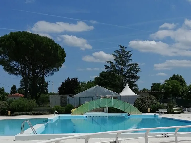 Photo de Piscine municipale de Monflanquin
