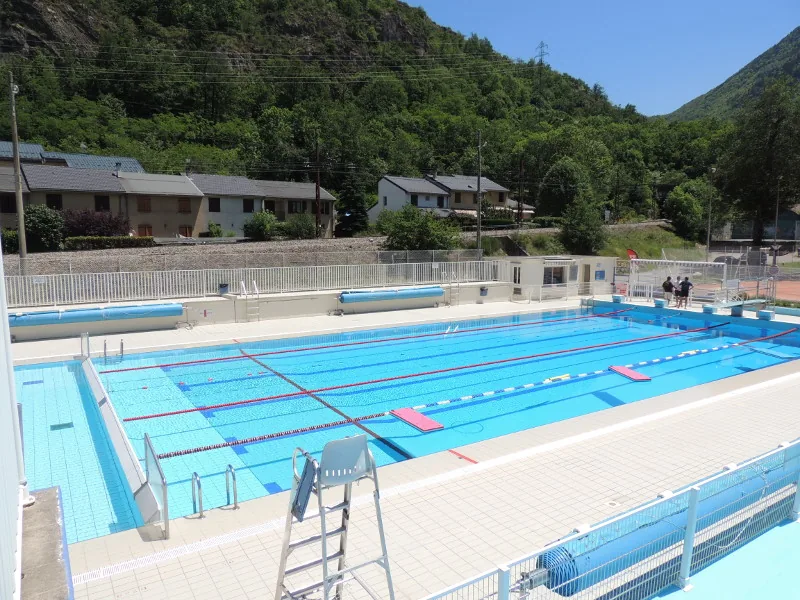 Photo de Piscine Municipale De Plein Air - Parc D'Espagne