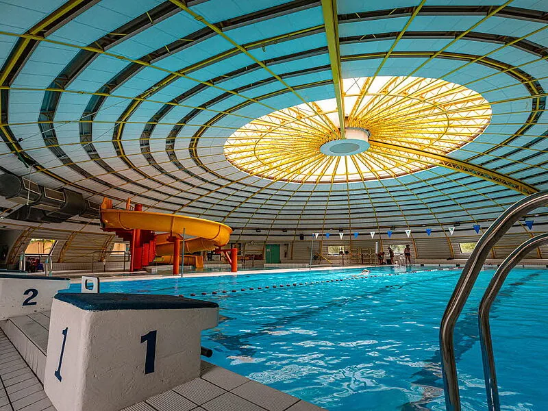 Photo de PISCINE TOURNESOL